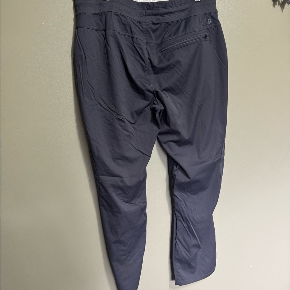 The North Face Pull On Charcoal Grey Pants, Size XL - Picture 2 of 5